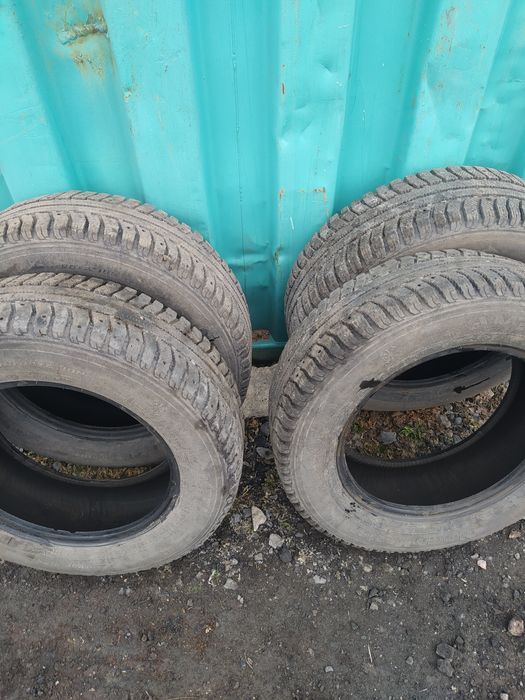 Продам резину на 15