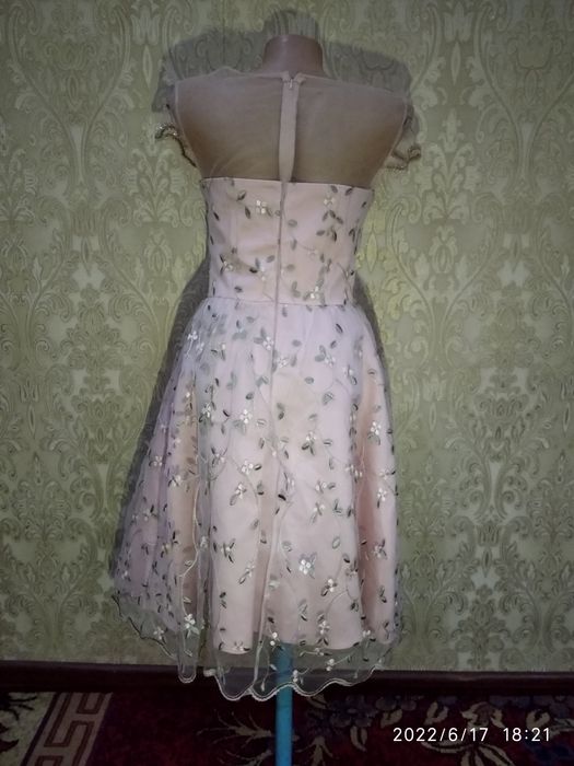 Вечерние платья для девочек.