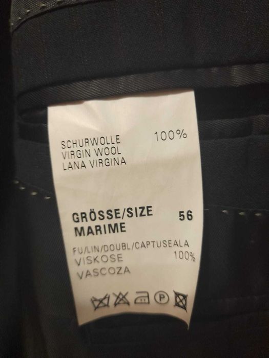 Vând costum barbatesc