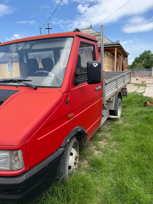 Camion Iveco Basculabil