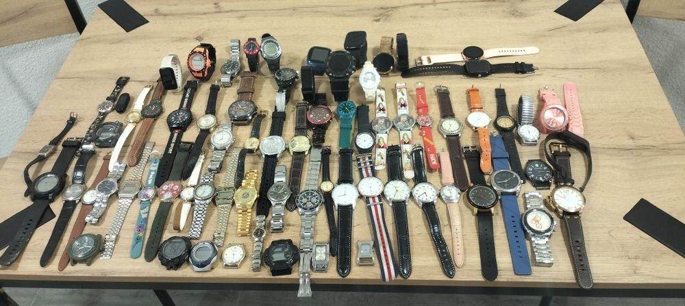 75Ceasuri Quartz pentru piese