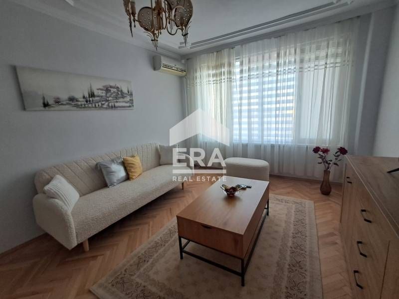 Дава се под наем Тристаен апартамент в Варна, Чайка - 70 кв.м за 650 € - Снимка #2