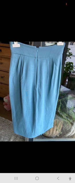 Elisabetta Franchi пола като нова