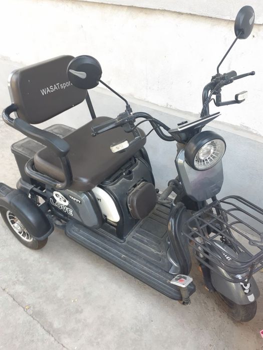 Moped yangi kam xaydalgan