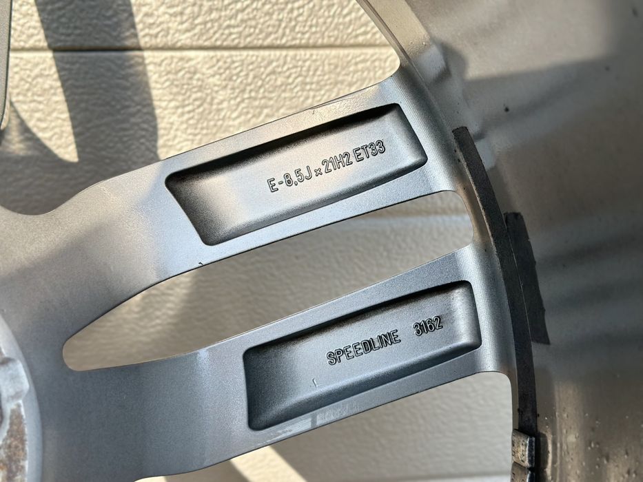 Джанта с гума AUDI 21 8R0601025AM