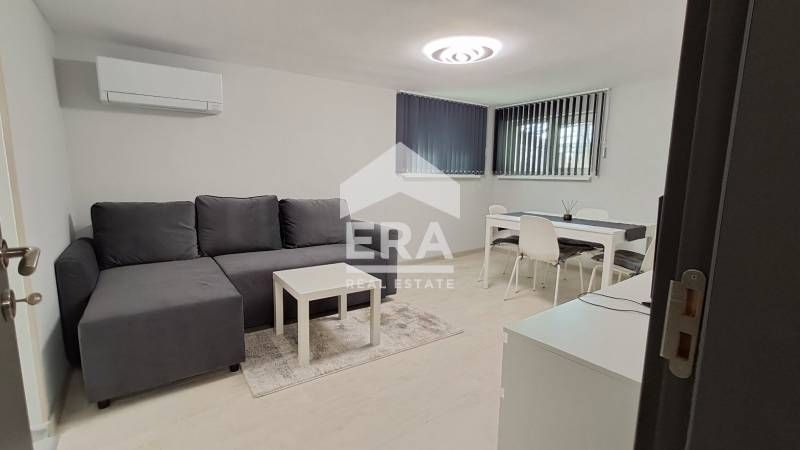 Дава се под наем Тристаен апартамент в Аксаково - 85 кв.м за 455 € - Снимка #2