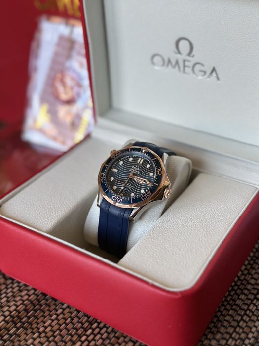Omega Seamaster Diver 300M Rose Gold And Blue 42 mm