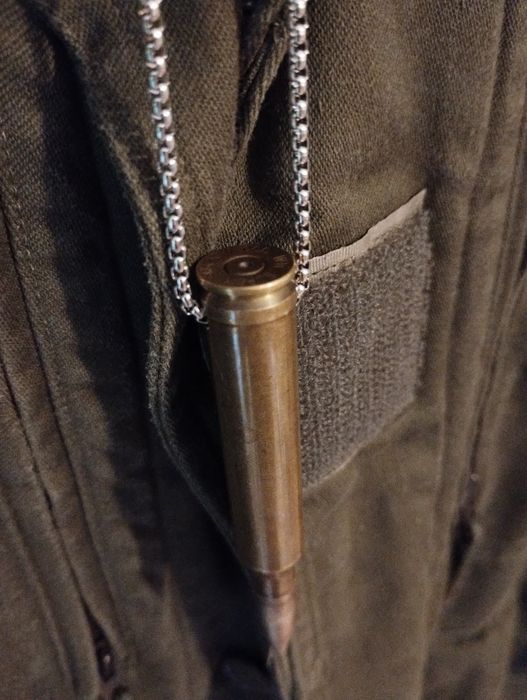 Lantisor cartus real de sniper dezamorsat colier glont