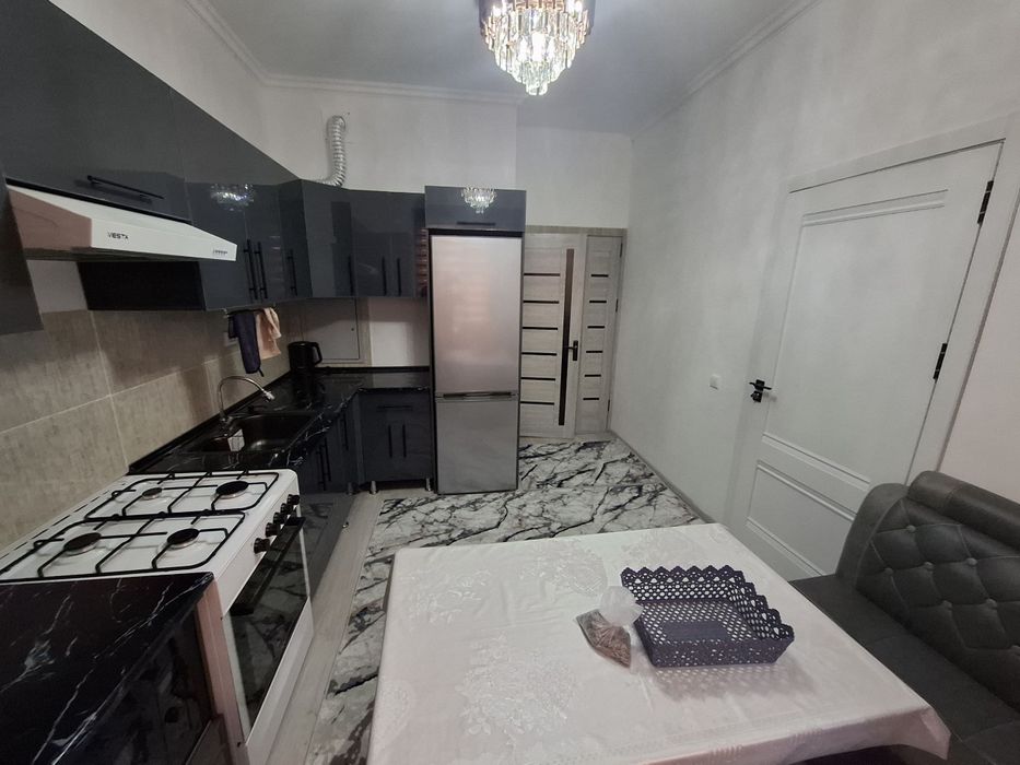 56 kv/m kvartira sotiladi