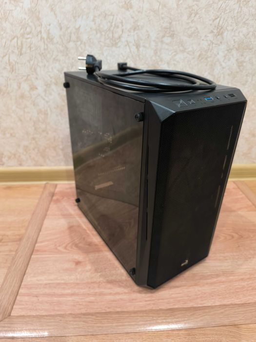 Офисен компютър втора употреба