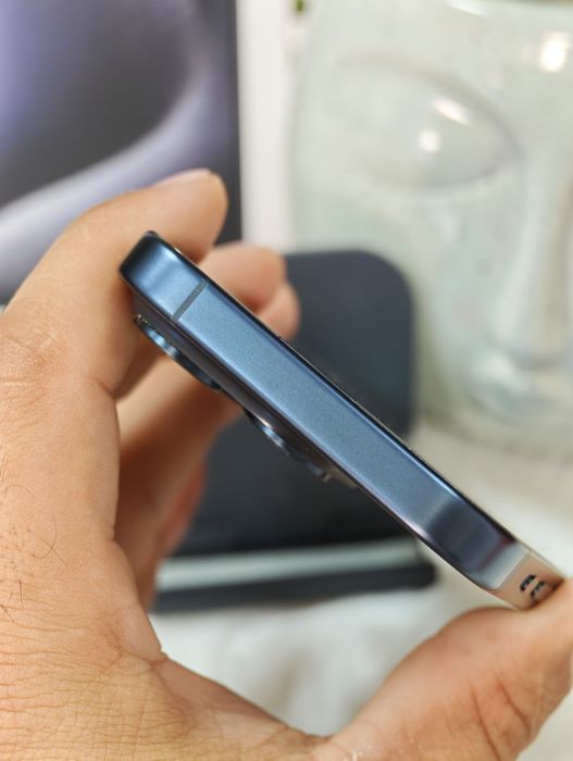 iPhone 15 Pro Dep Blue