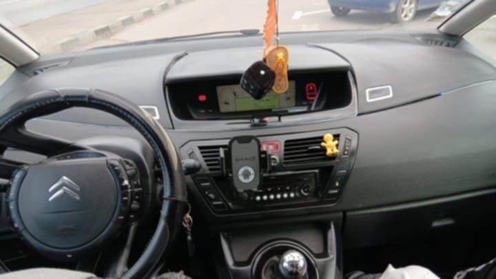 Vând citroen grand picaso 7 locuri fac si schib