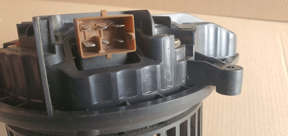 Aeroterma ventilator habitaclu audi a4 b6 audi a4 b7  2001 - 2008