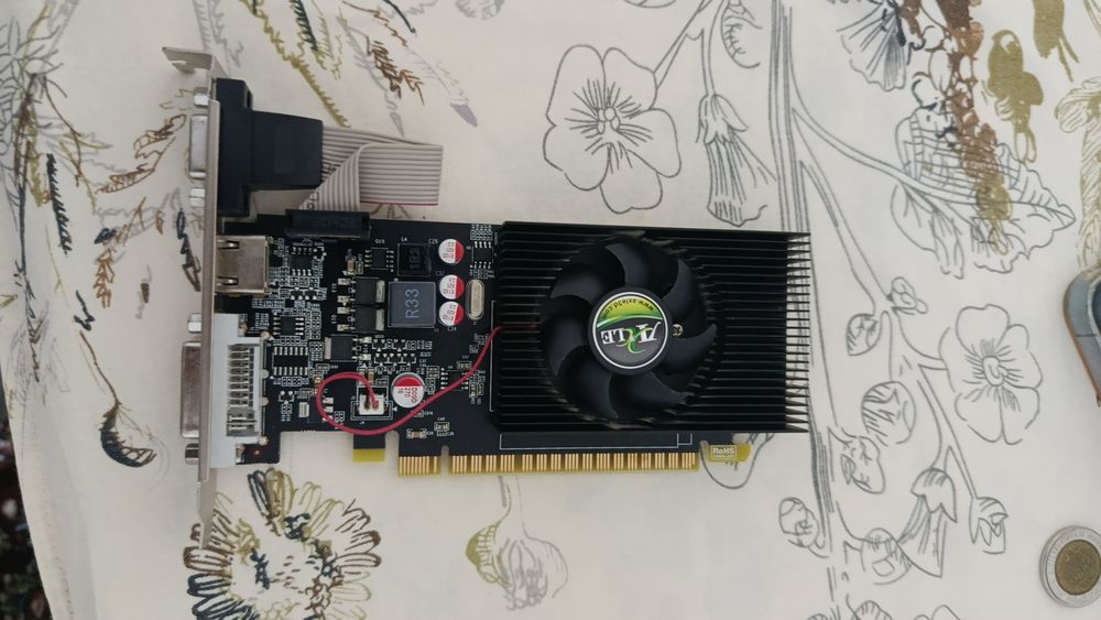 Video karta GT 730 2 gb