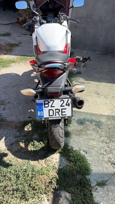 Se vinde Honda cbr125 R in stare buna