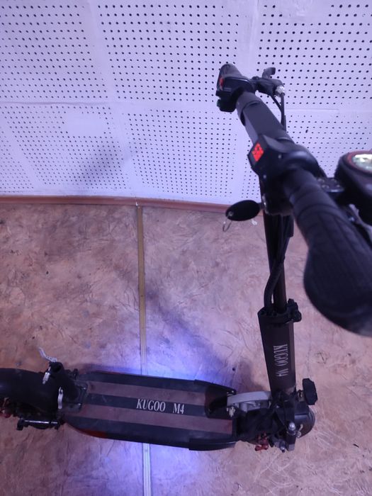 Электросамокат продается