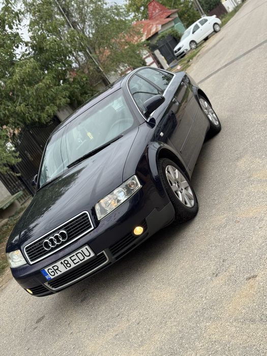 Audi A4 1.6 benzină.