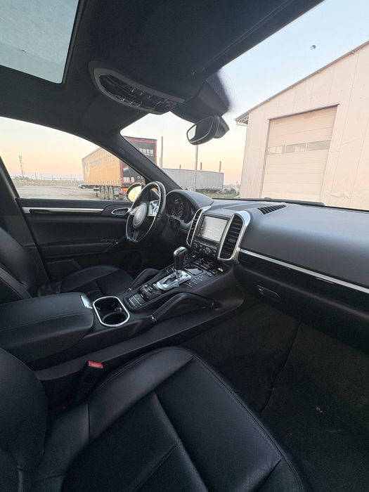 PORSCHE Cayenne 2014 Platinum Edition - 3.0 V6 DIESEL