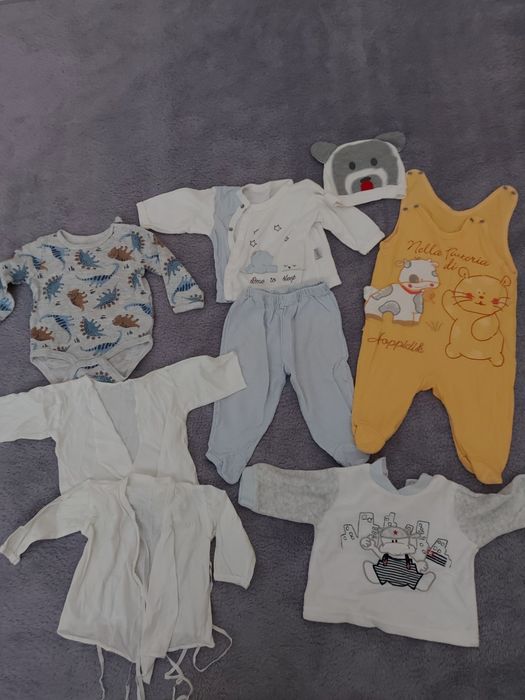 Лот Бебешки дрехи 3м