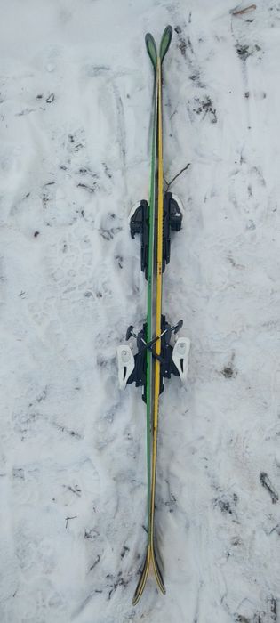 Schiuri twin tip, freestyle, Kastle