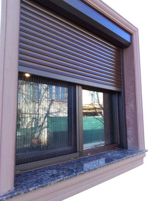 Ремонт на ПВЦ и Алуминиеви ролетни щори