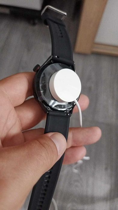 Ceas smart, ecran amoled de 1,43 inch, incarcare wireless, AI voice