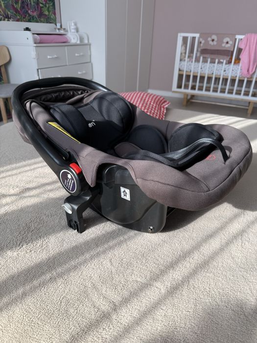 Продам автолюльку