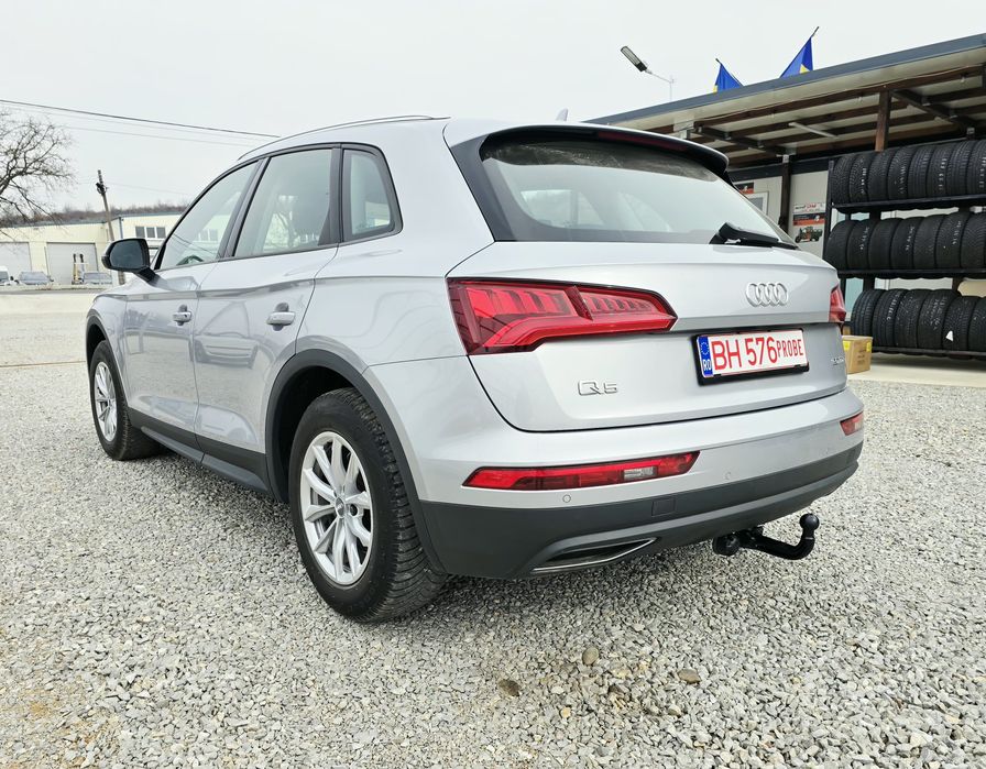 Audi Q5 2.0 tdi, An 2020