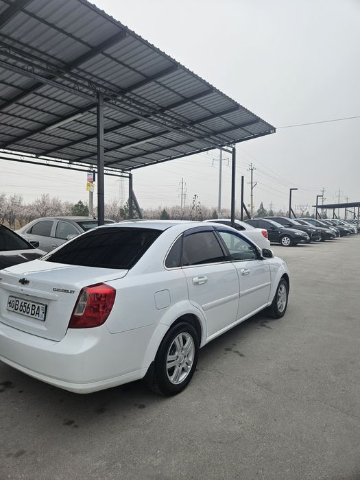 Ласети сотлади автомат