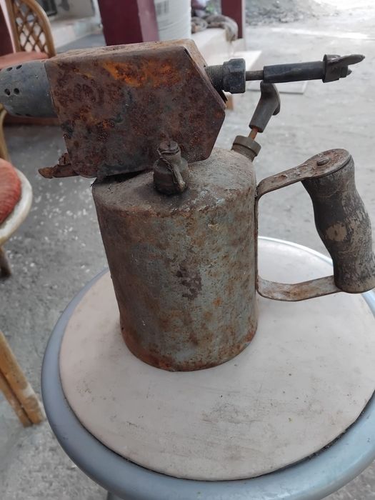 lampa pe gaz veche