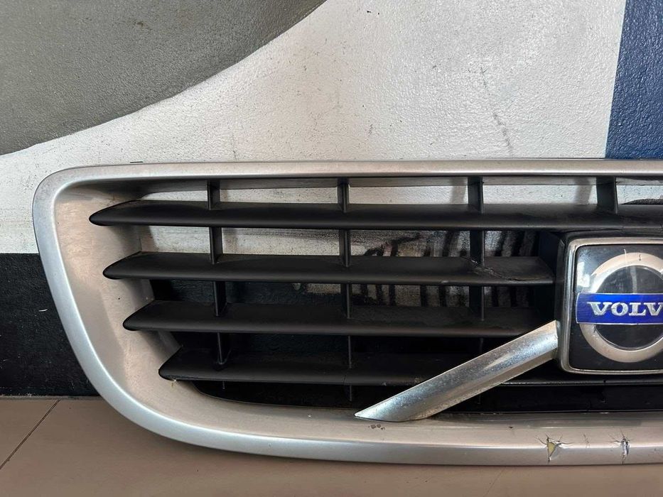 Grila bara fata Volvo S40 V50 R-Design 30744915, 30744918, 30744914