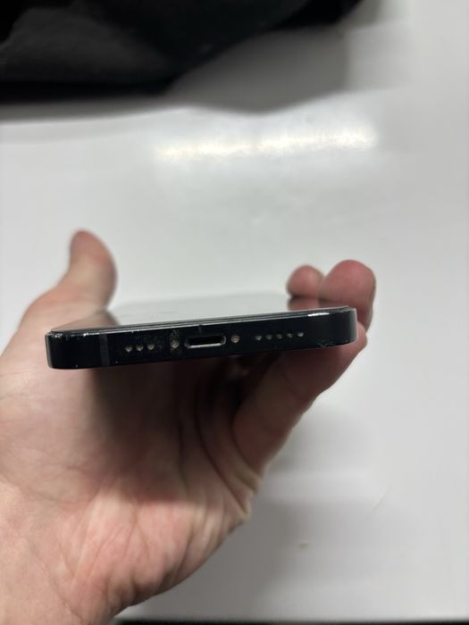 Iphone 13,ничего не менялось