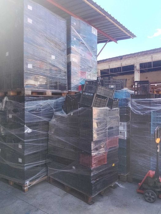 Пластмасови касетки каси амбалаж за плодове и зеленчуци