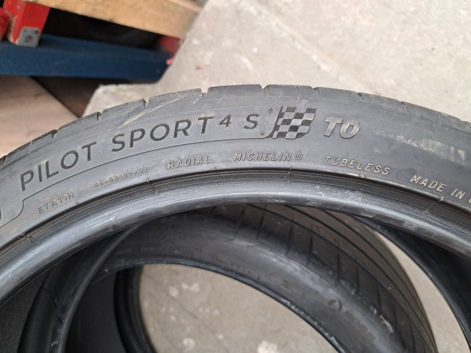 2 anvelope 265/35 R21 Michelin TO