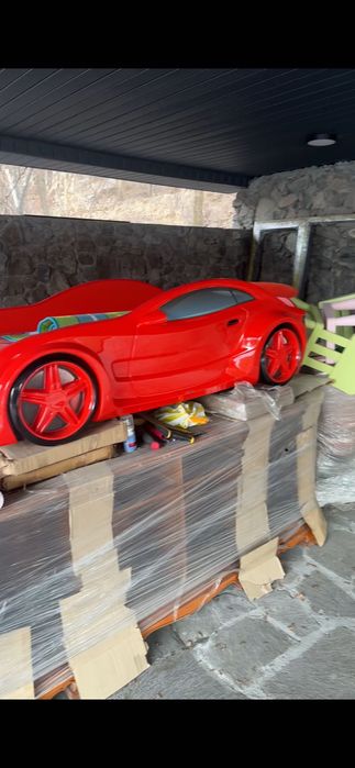 Продам кровать машинку с матрасом