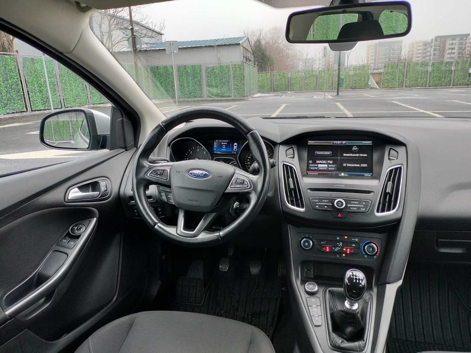 Ford Focus / An 2016 / Inmatriculat RO 11 NOV / Scaune Incalzite/ Navi