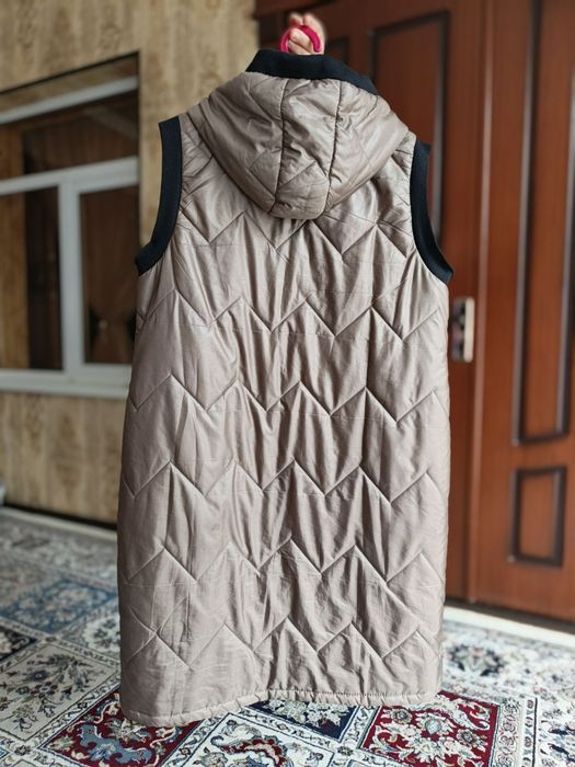 Безрукавка новый