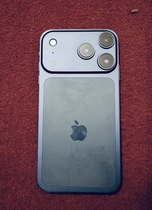 Iphone XR Korpus 17 pro