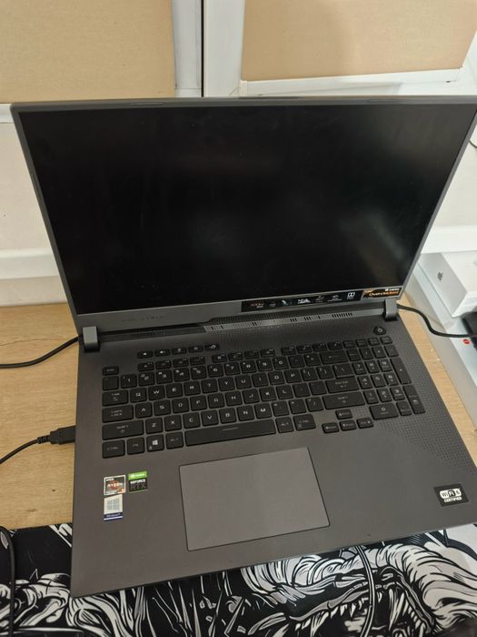 Asus rog Strix G17 в идеальном состоянии
