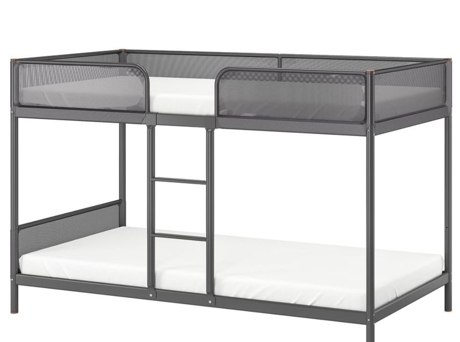 Pat supraetajat Tuffing Ikea