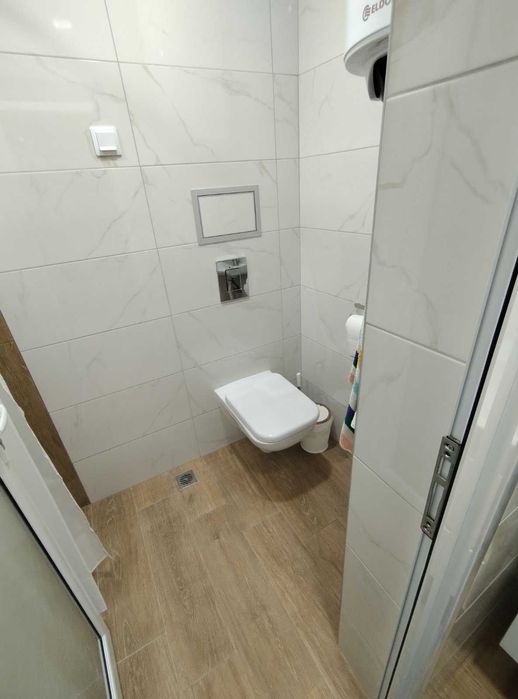 Дава се под наем Тристаен апартамент в Варна, Център - 65 кв.м за 765 € - Снимка #5