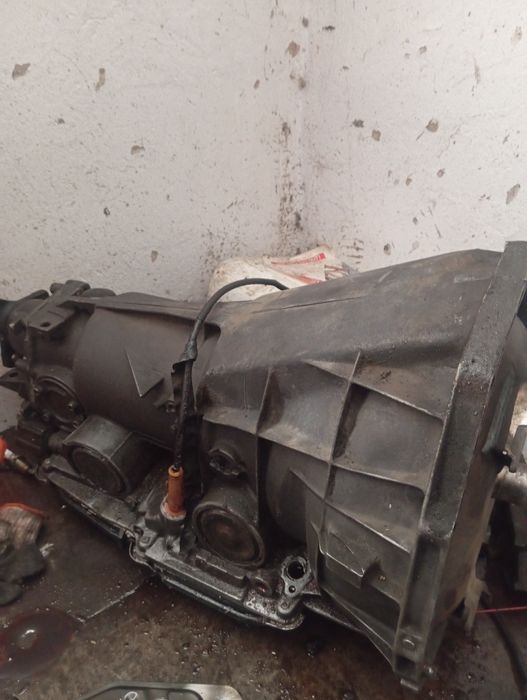 Запчасти на мерс 124