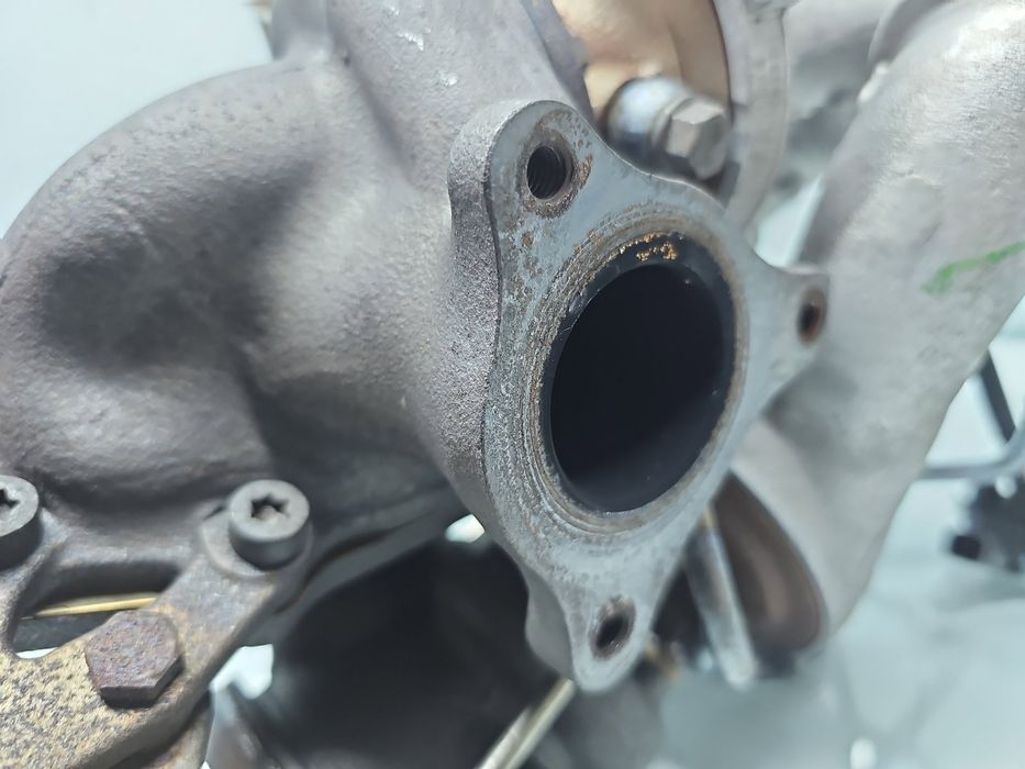 Turbina Mercedes Clasa C (W204) [Fabr 2007-2014] A6510905780/A65109028