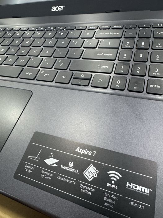 Acer Aspire 7 i5-12450H 8/512/2050 4gb 15.6 Ips 144Hz