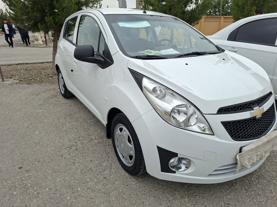 Yangi spark 37900 km