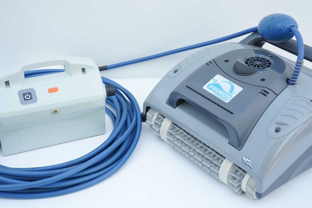 Robot de curățare pentru piscină Dolphin Primus