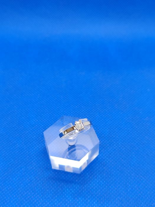 Годежен пръстен с диамант 0.24ct