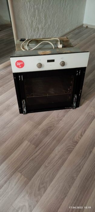 Духовой шкаф  Hansa