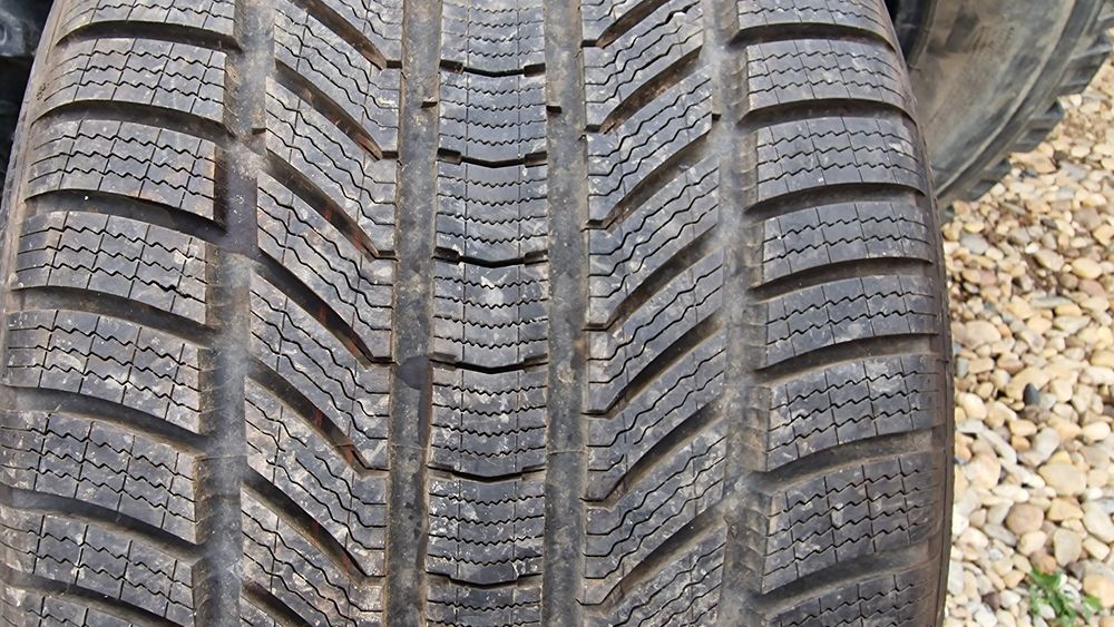 Anvelopă 315/40R21 marca Continental, DOT 2024,9 mm,M+S