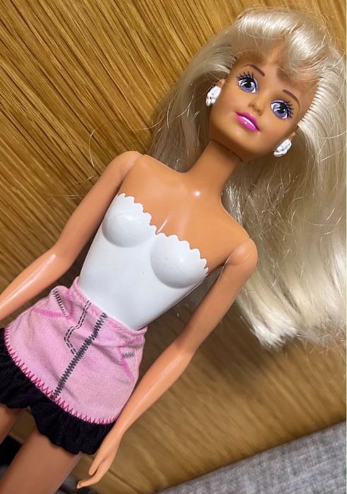 Sindi Hasbro papusa de colectie